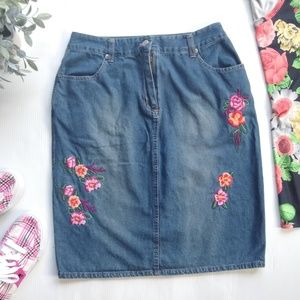 SONOMA embroidered flower denim pencil skirt
